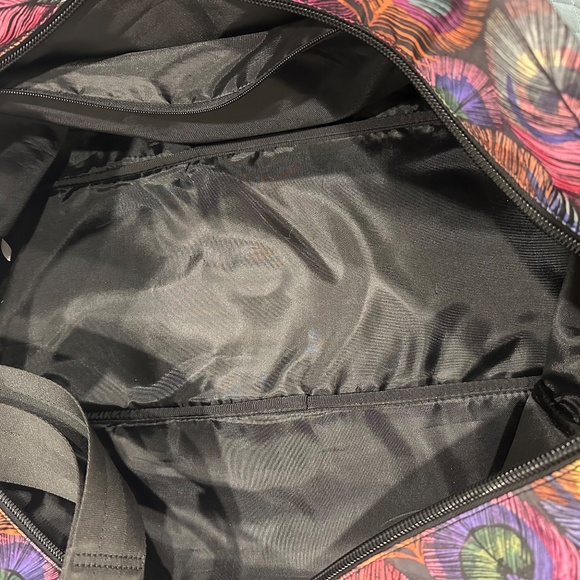 LESPORTSAC DELUXE EXTRA LARGE WEEKENDER BAG DUFFLE BAG - Picture 10 of 13